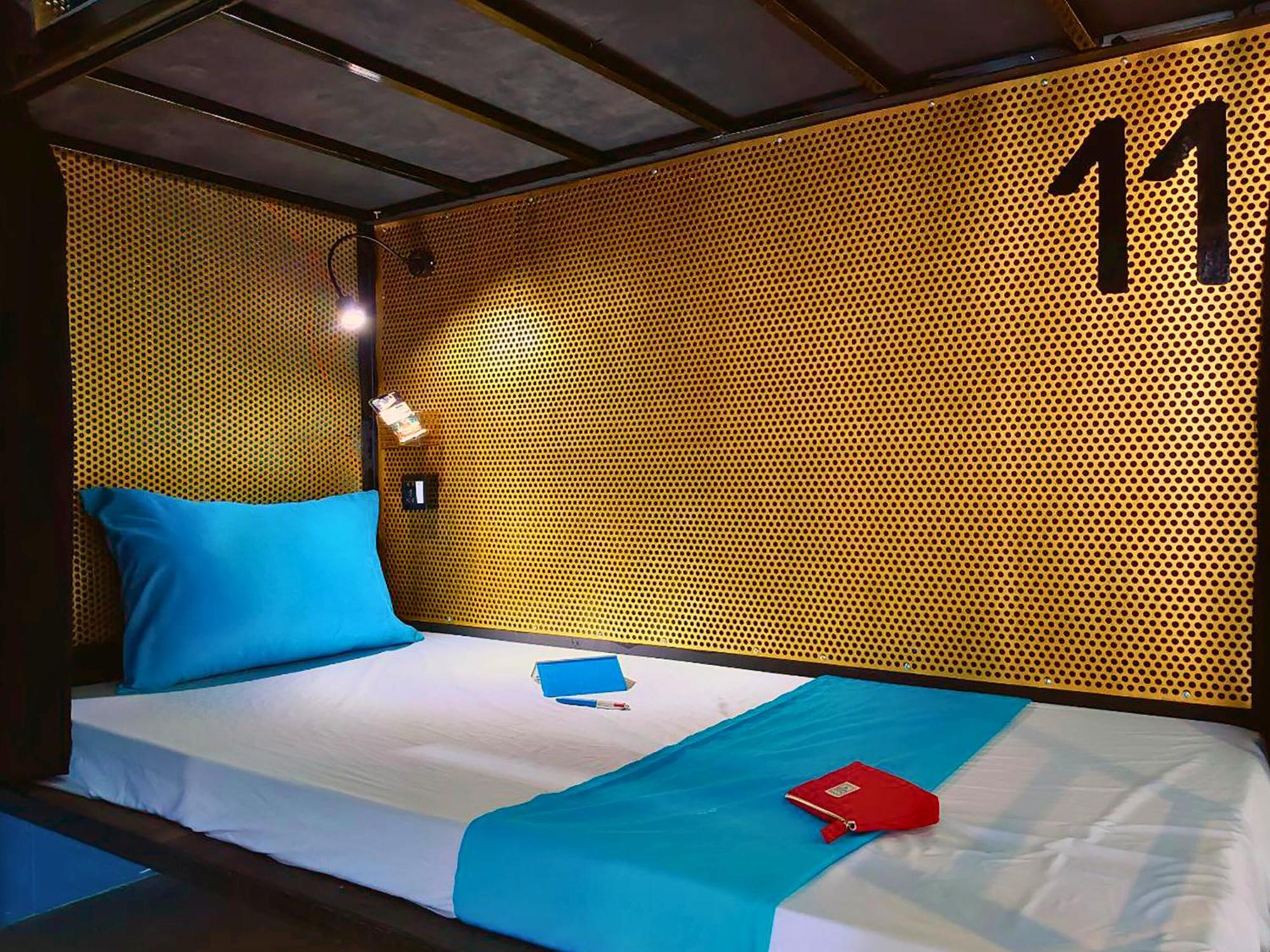 The Place Hostel Баттамбанг Экстерьер фото