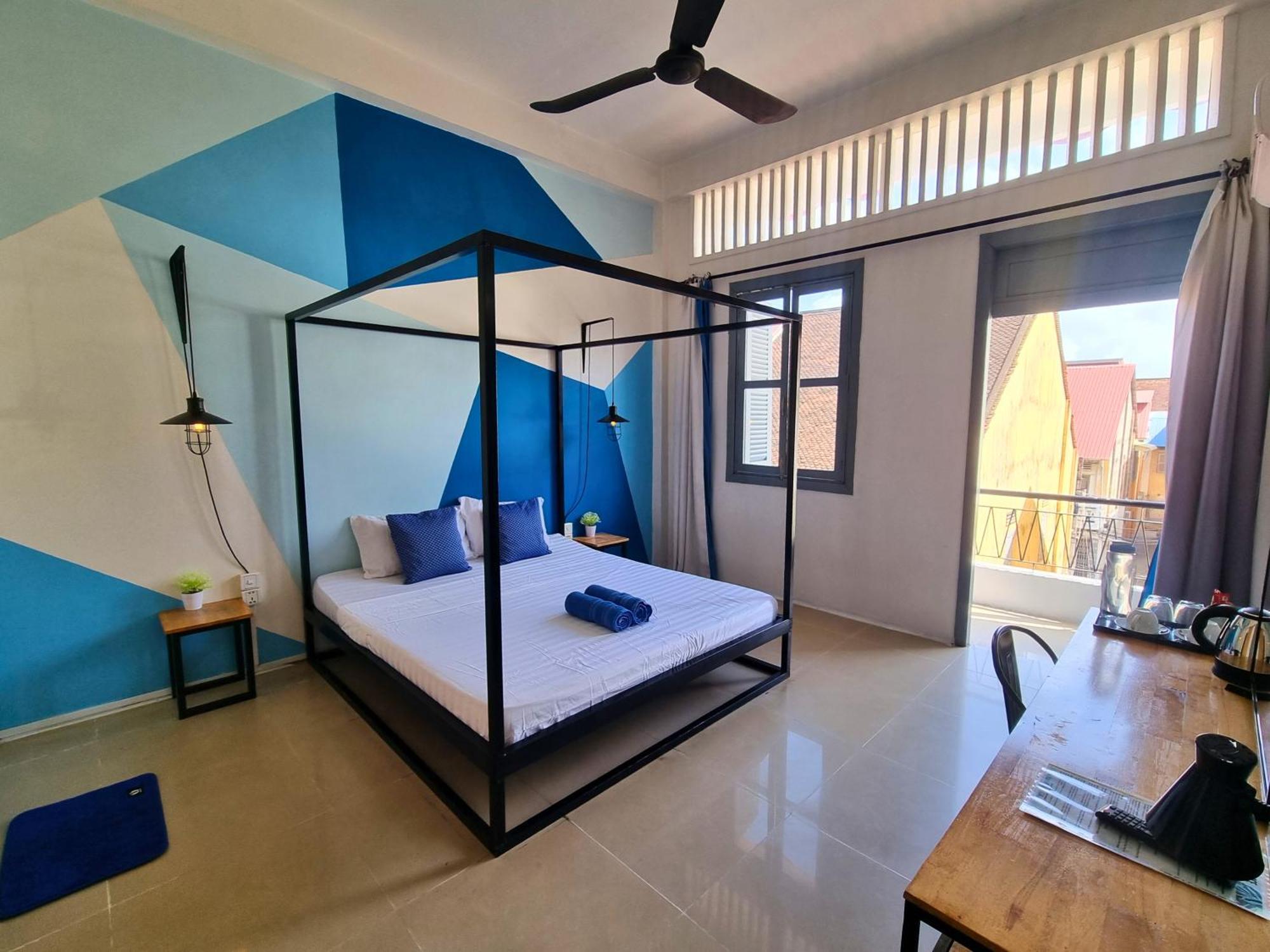 The Place Hostel Баттамбанг Экстерьер фото